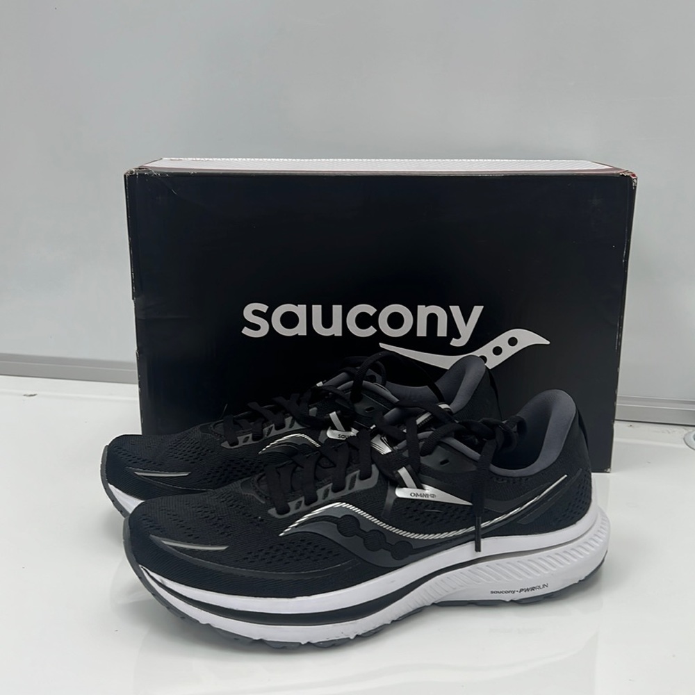 Saucony Women’s Omni 21